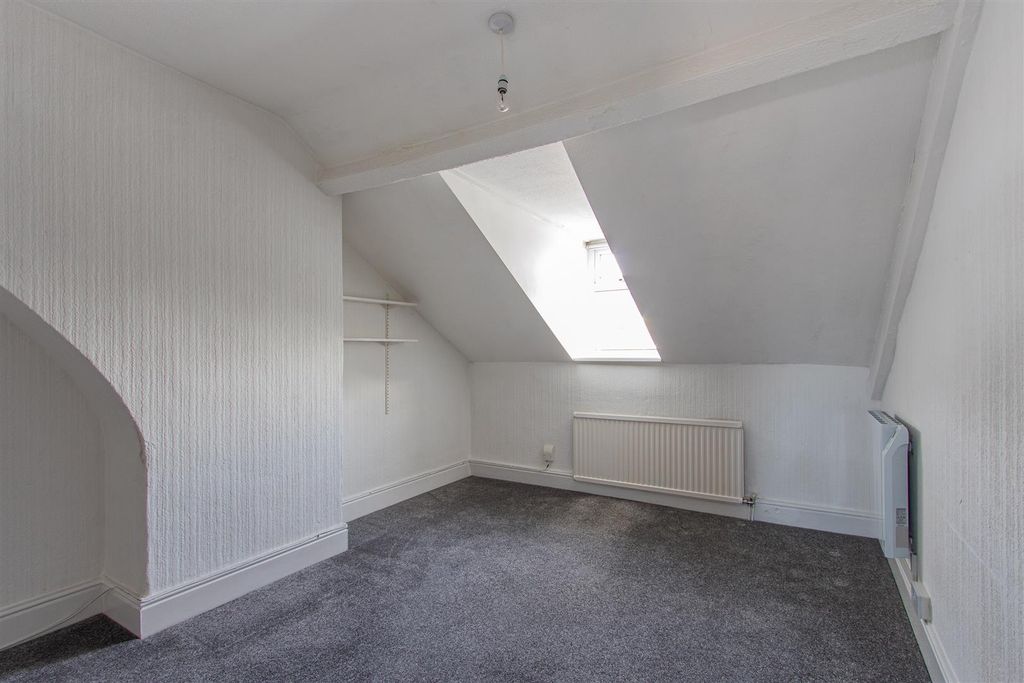 Property photo 3 of 8 Coldstream Terrace 5, 3-2.Jpg