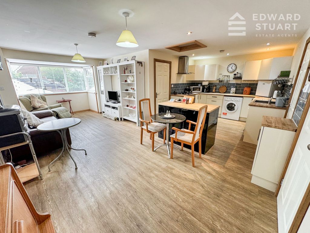 Property photo 2 of 15 Property Image