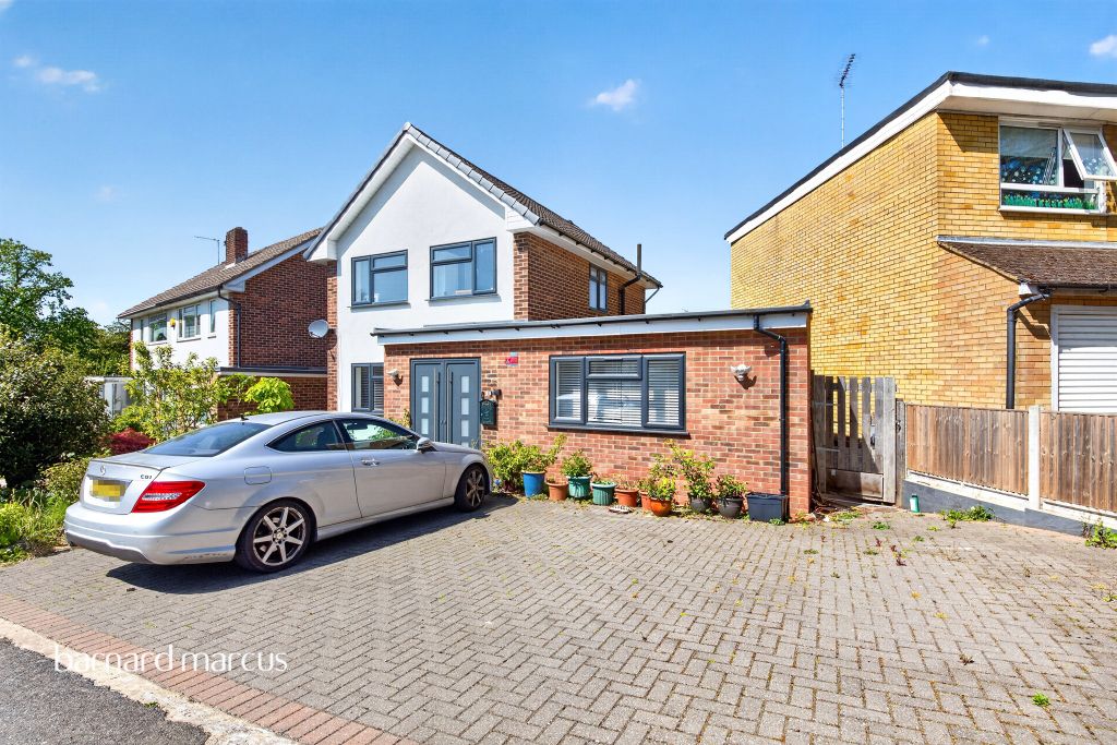 Property photo 1 of 16