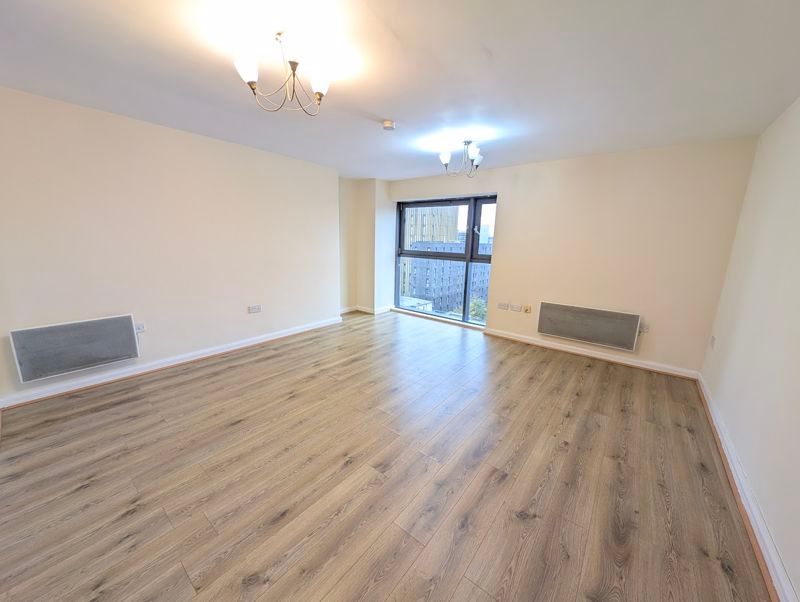 Property photo 2 of 21 Photo 17