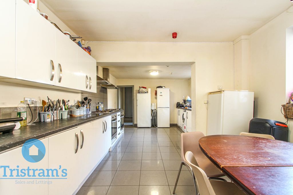 Property photo 3 of 29 Img_6379