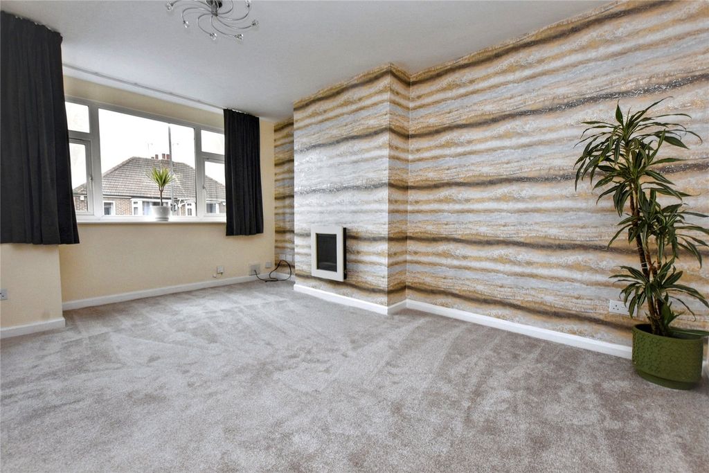 Property photo 2 of 14 Picture No. 06