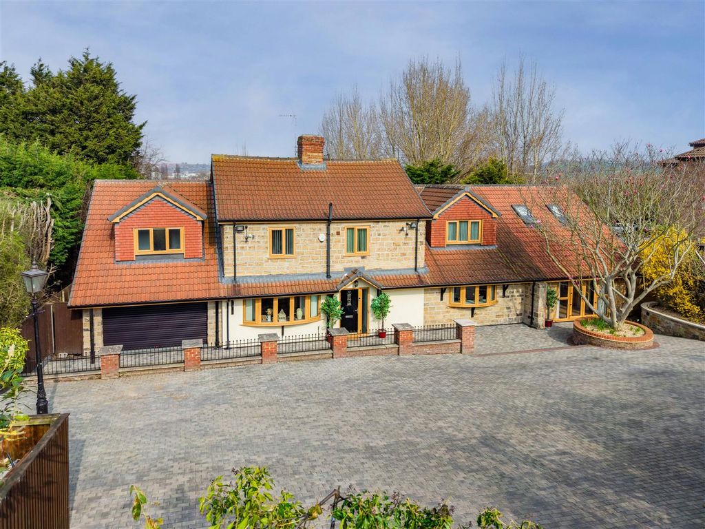 Property photo 1 of 57 49 Randerson Drive-4.Jpg