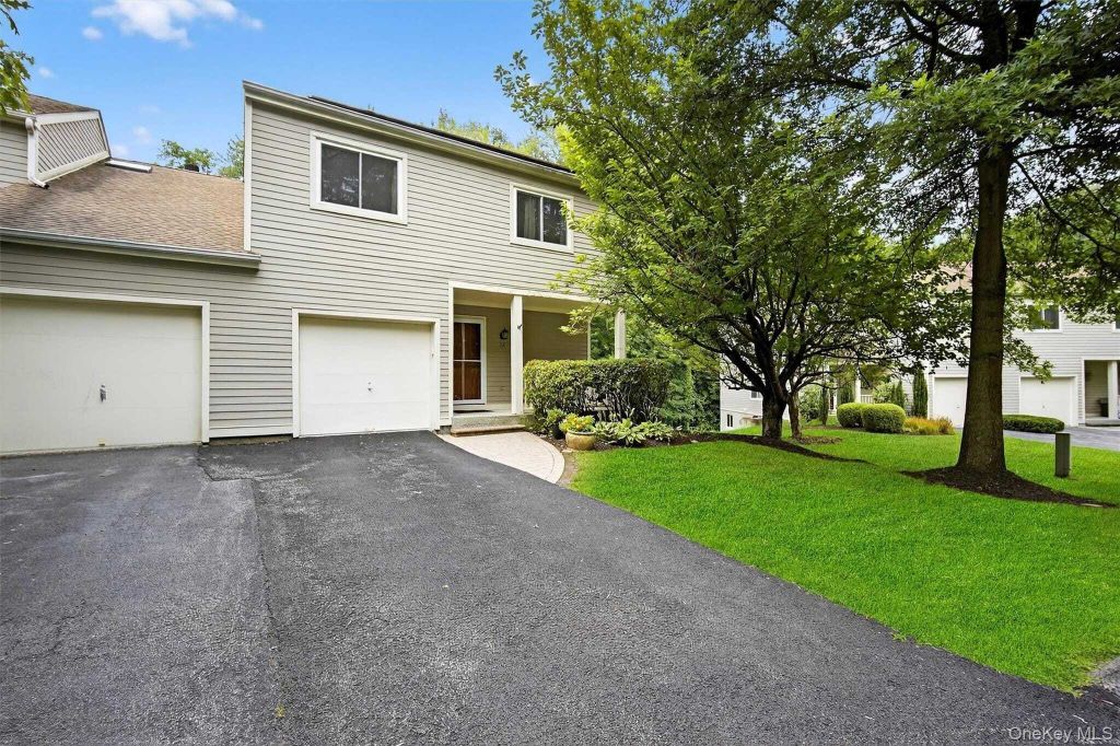 Property photo 1 of 26