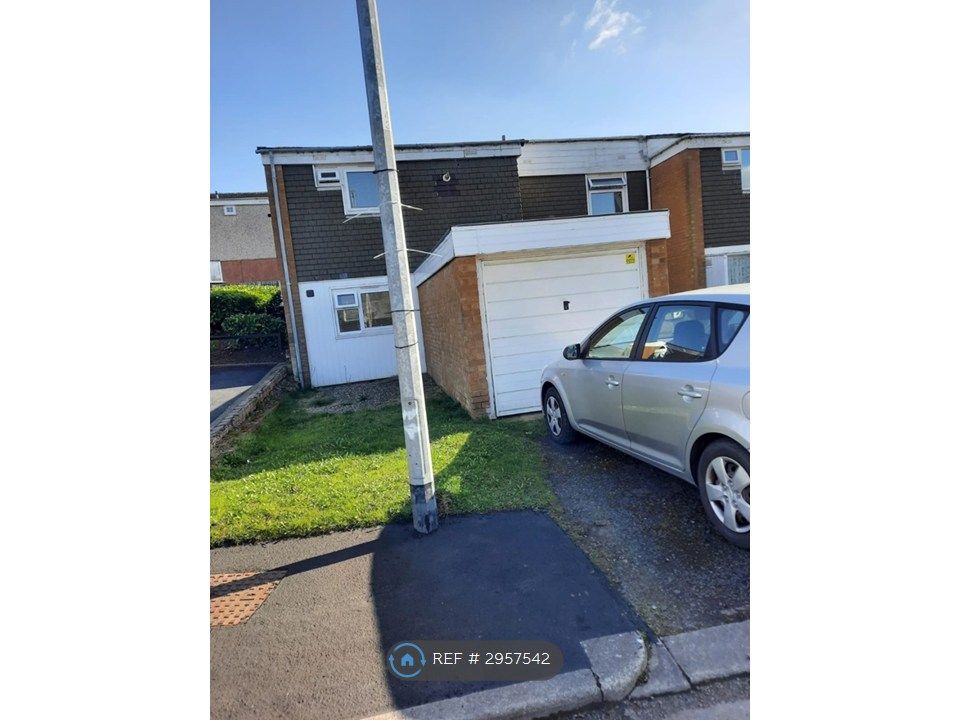 Property photo 1 of 28