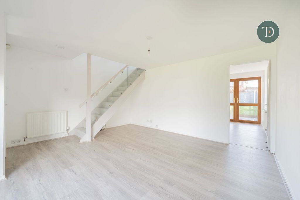 Property photo 3 of 22