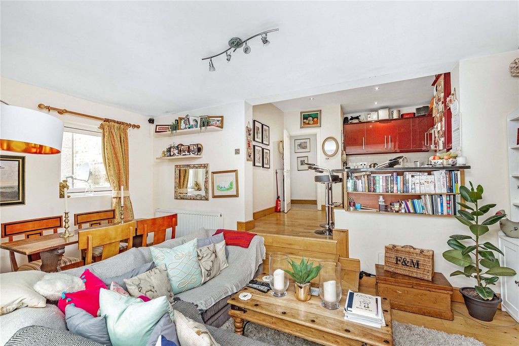 Property photo 1 of 13 Picture No. 11