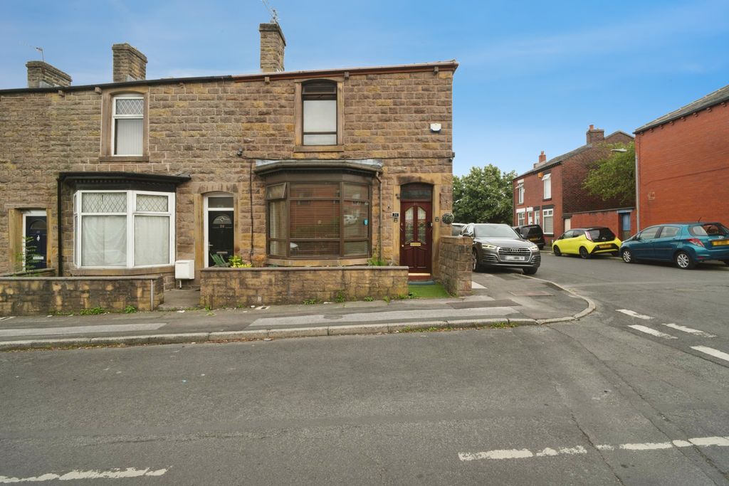 Property photo 1 of 29