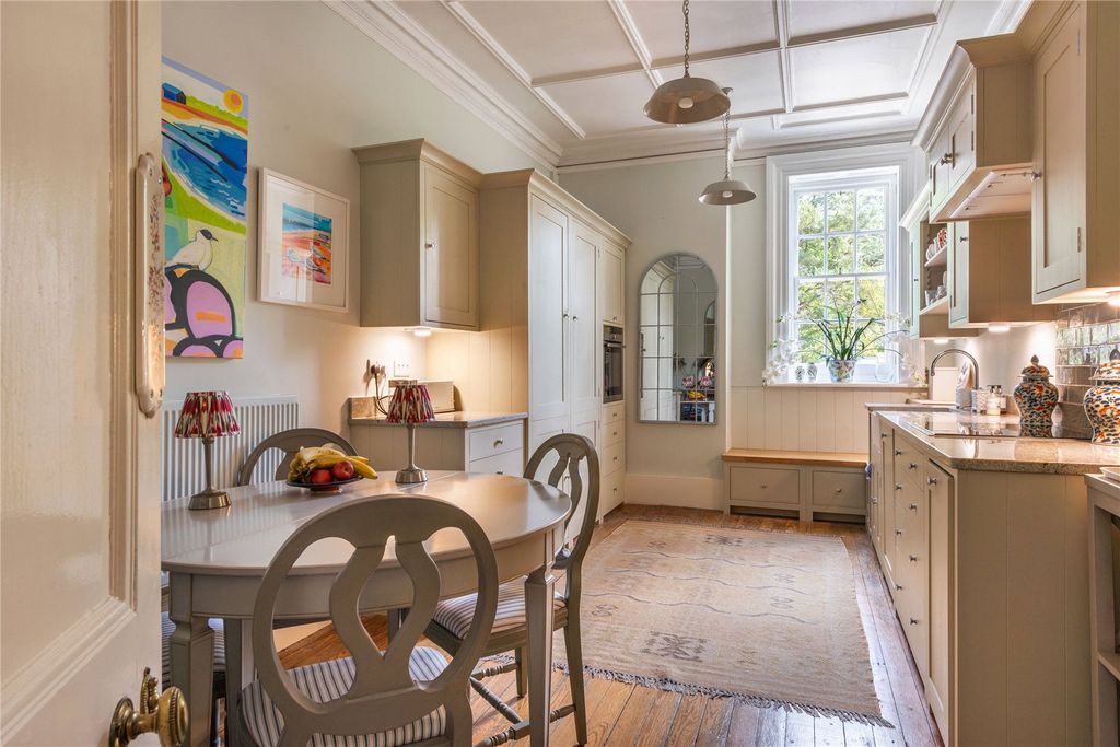 Property photo 3 of 19 Picture No. 11