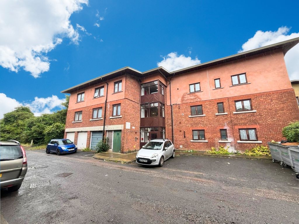 Property photo 1 of 6 3438730