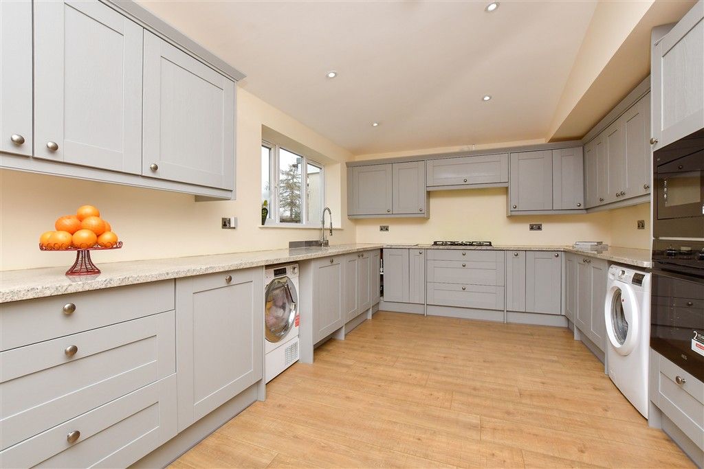 Property photo 2 of 16 Kitchen/Diner