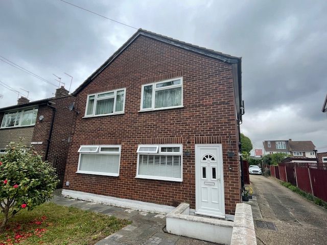 Property photo 1 of 4