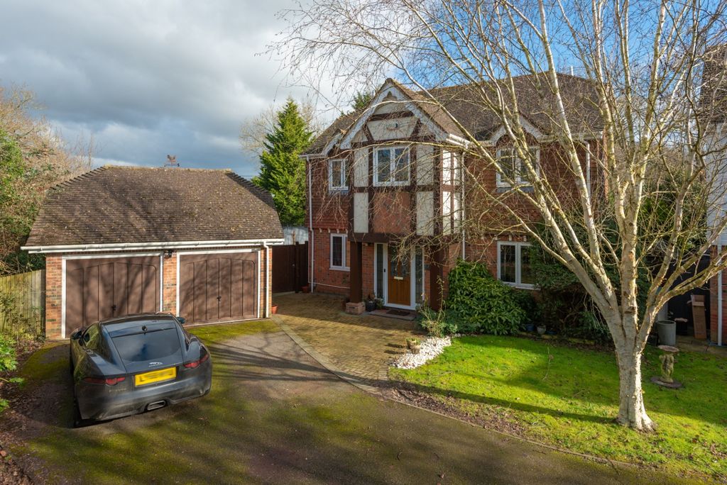 Property photo 1 of 25 3724150