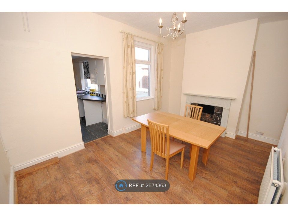 Property photo 3 of 10 Rear Lounge