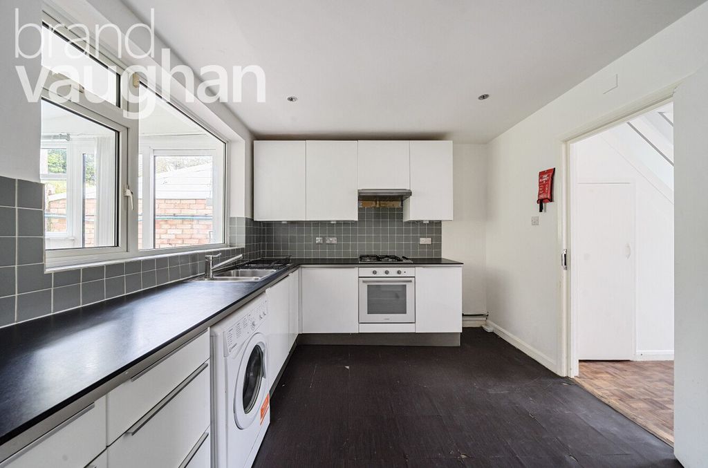 Property photo 1 of 13 Kitchen