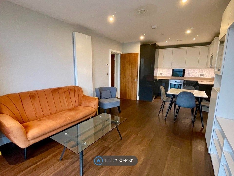 Property photo 2 of 23