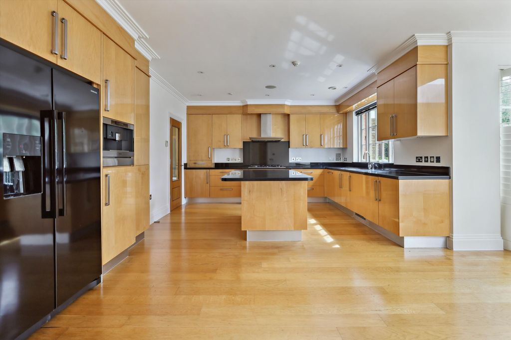 Property photo 1 of 20 Image