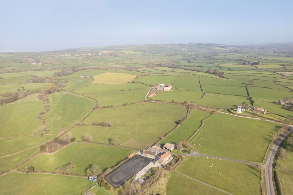 Property photo 2 of 24 Photo 2