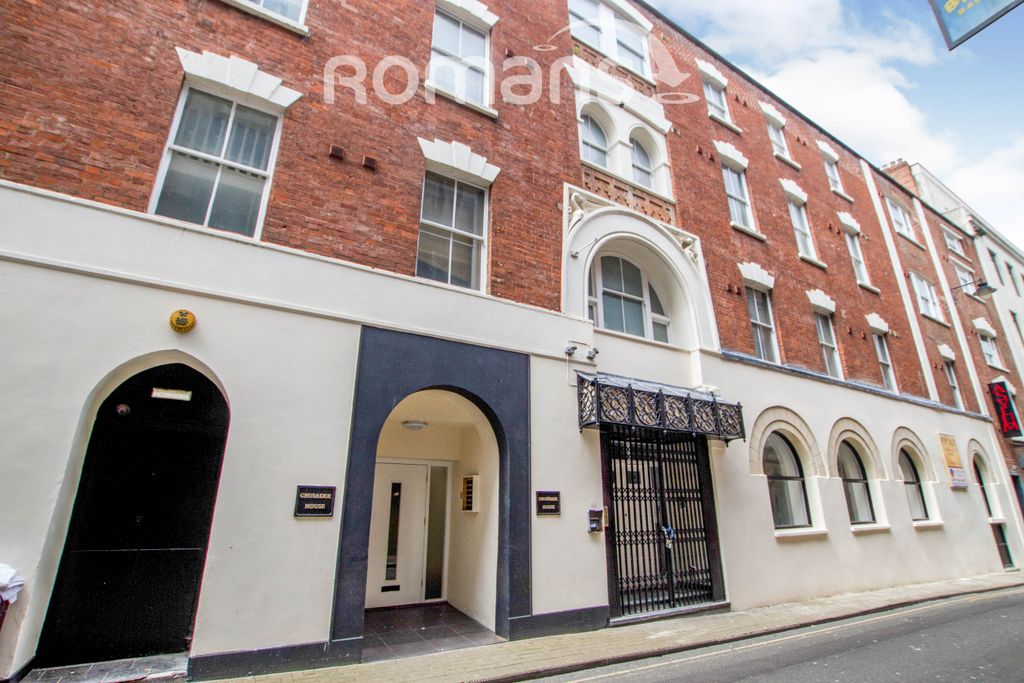 Property photo 1 of 11 d727c40B-6B3B-48A9-9