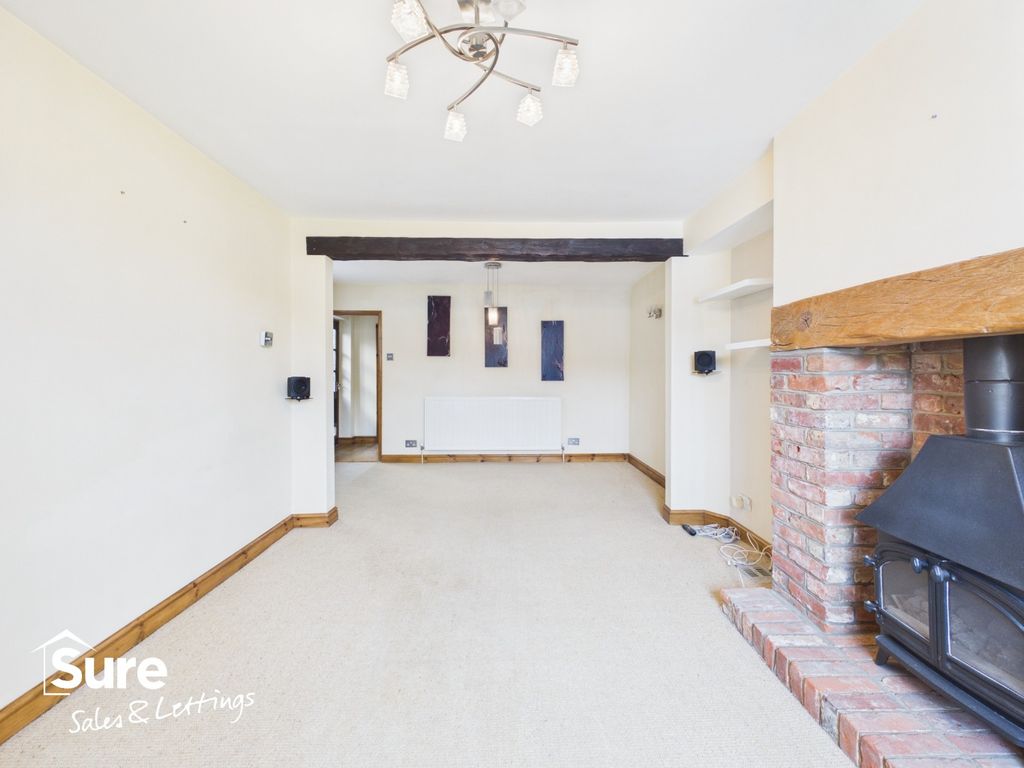 Property photo 2 of 30 976945