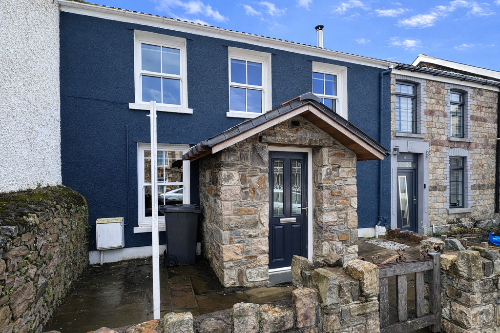 Property photo 1 of 23