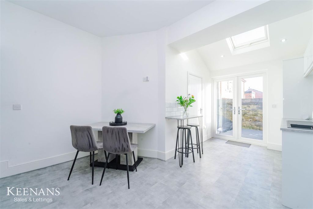 Property photo 2 of 33 19.Jpg