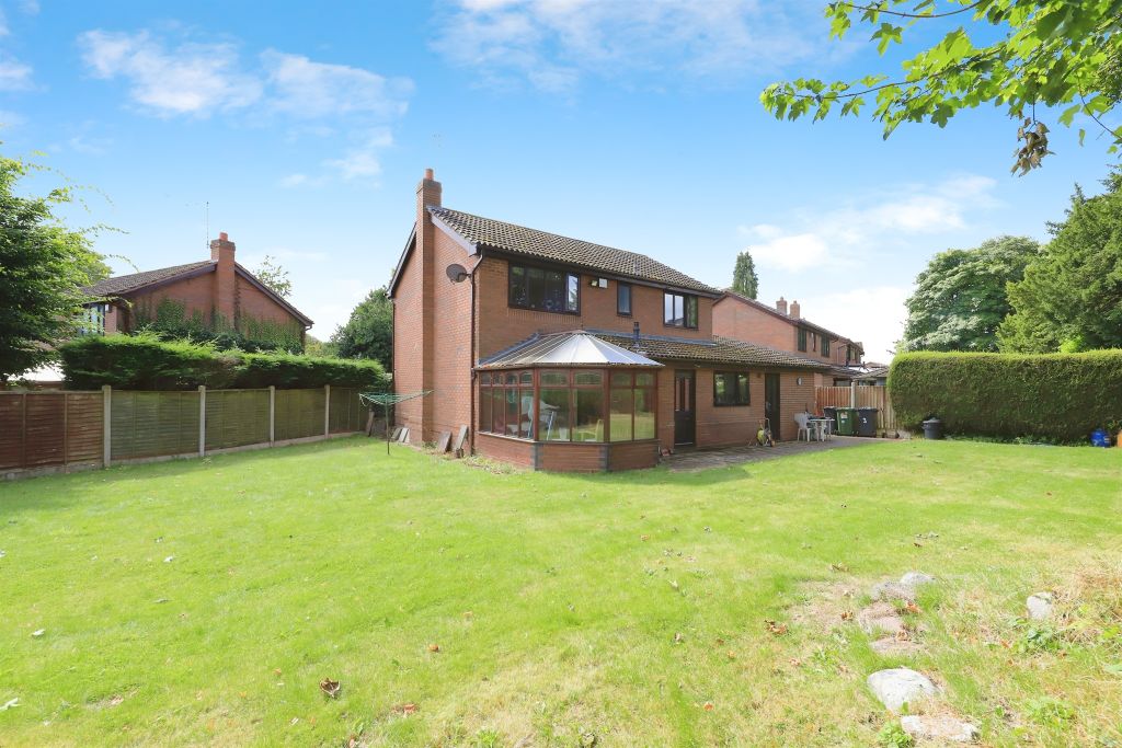 Property photo 2 of 17
