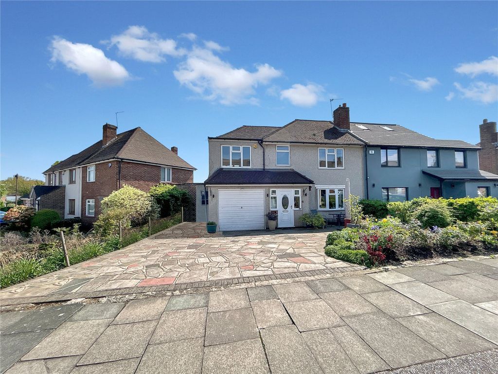 Property photo 1 of 23 Picture No. 27