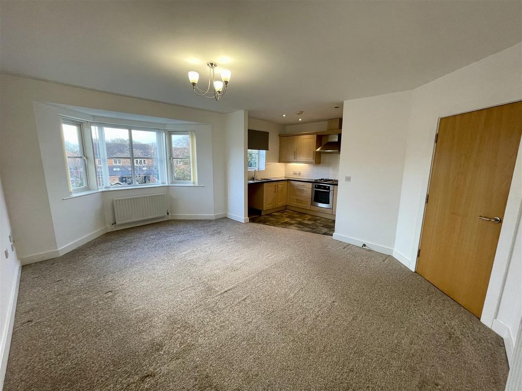 Property photo 2 of 9 Lounge/Kitchen /Diner