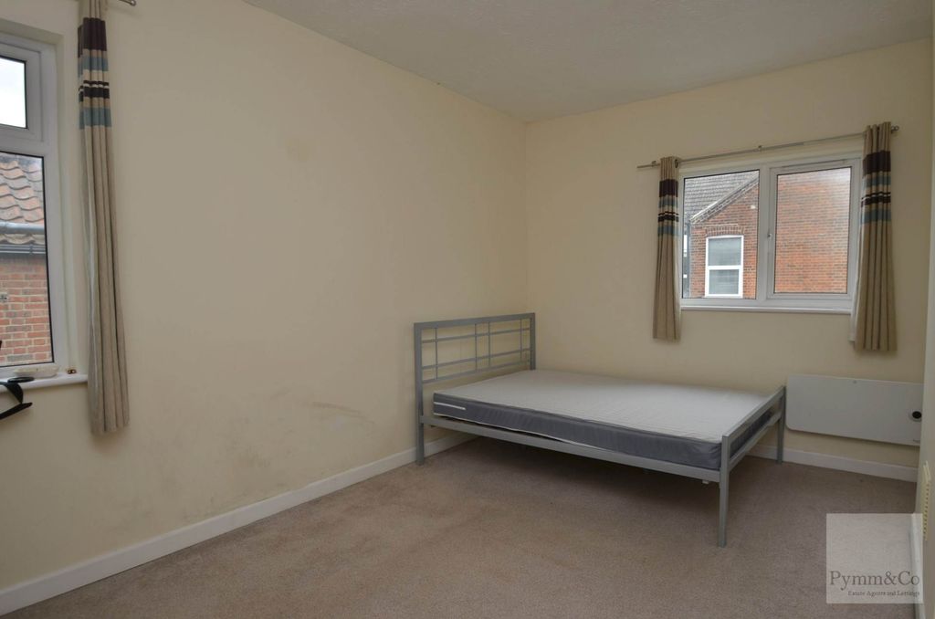 Property photo 3 of 3