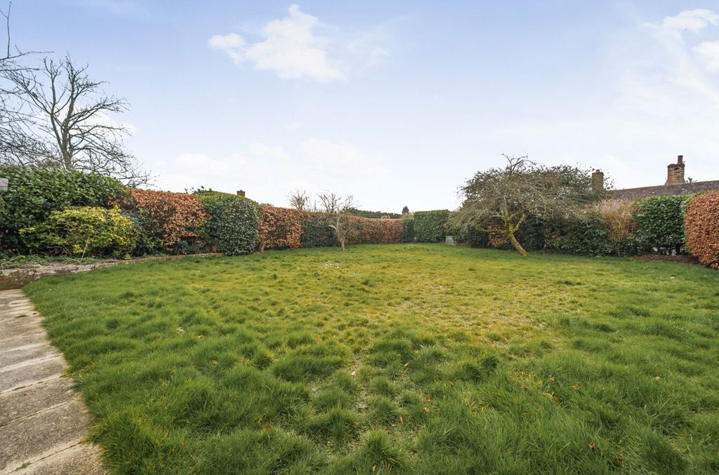 Property photo 3 of 18