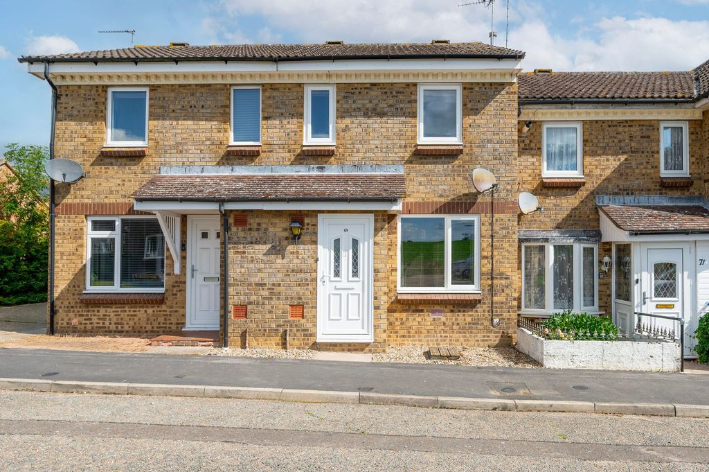 Property photo 1 of 17