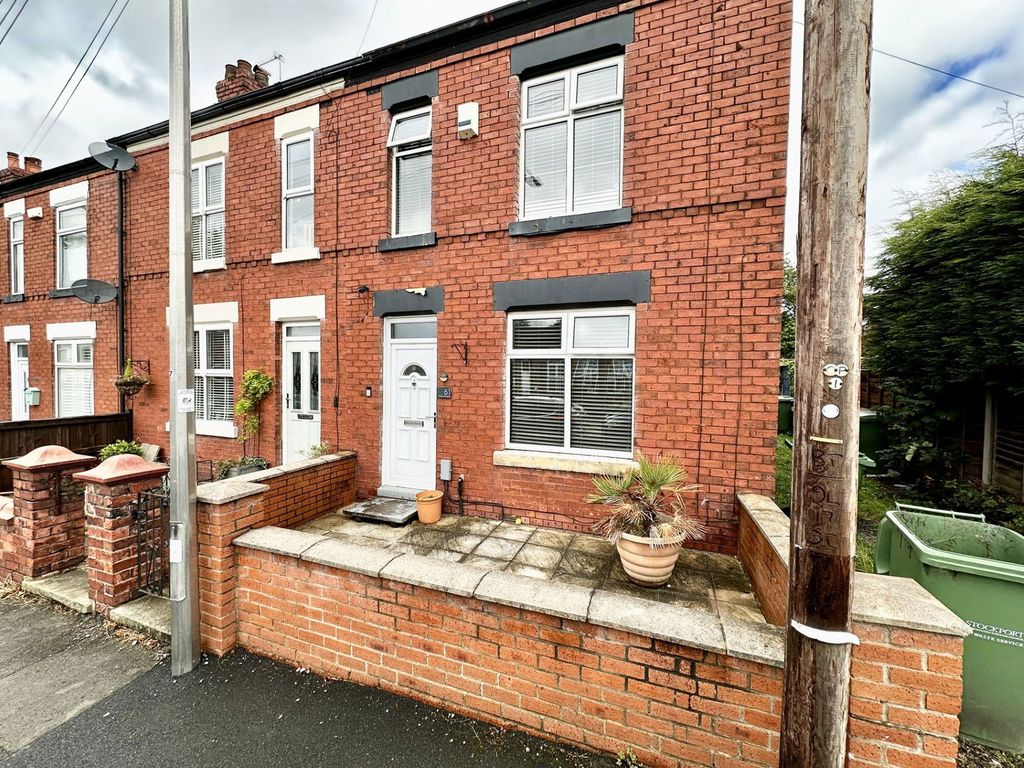 Property photo 1 of 25