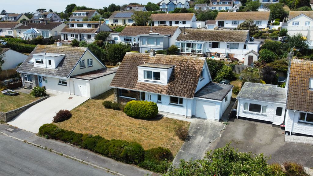 Property photo 2 of 17 Drone 2