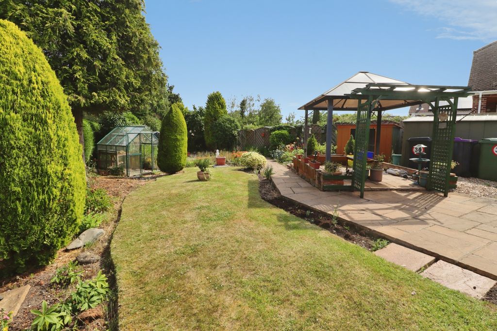 Property photo 3 of 20