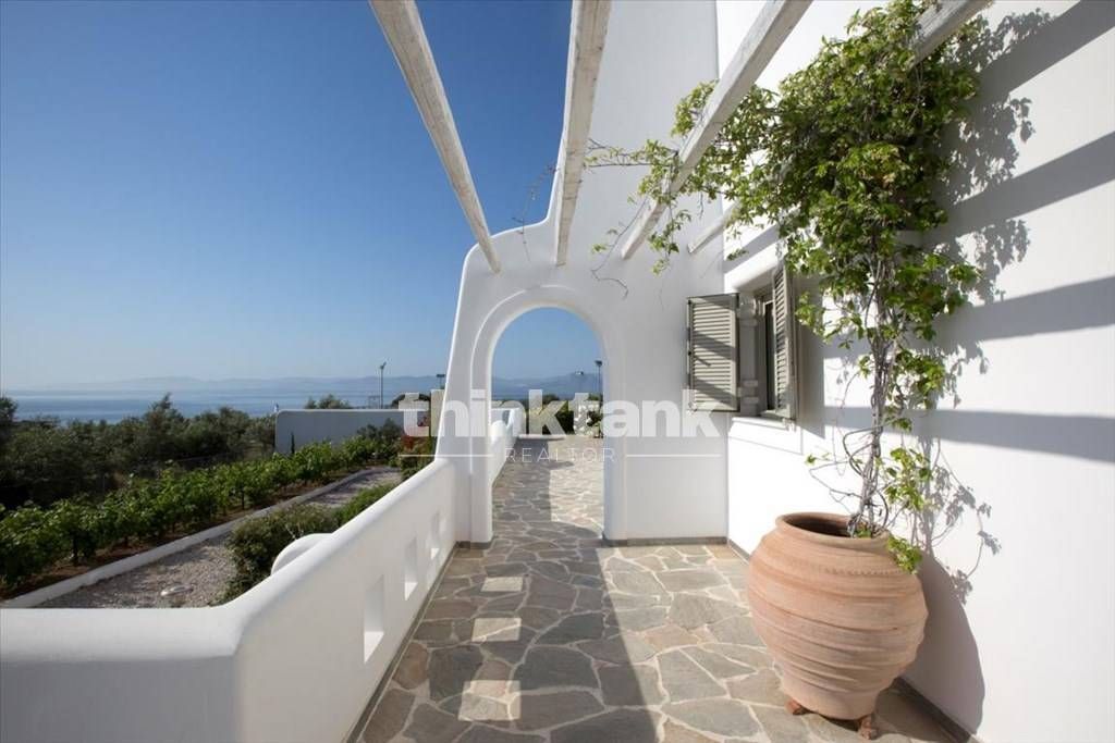 Property photo 3 of 31