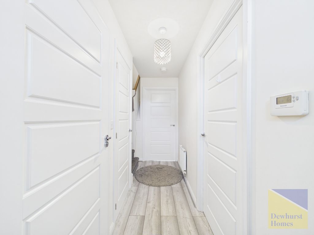 Property photo 2 of 25