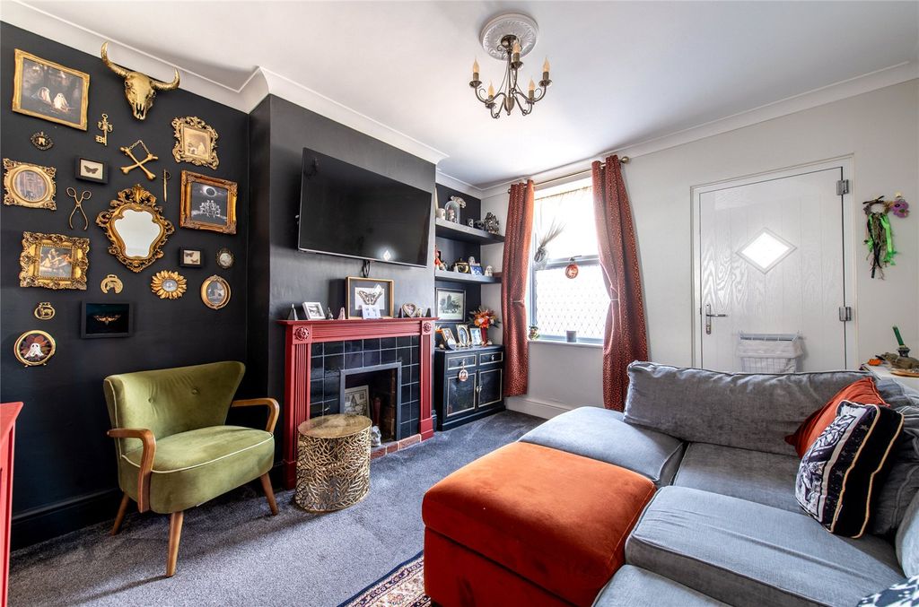 Property photo 2 of 31 Picture 2