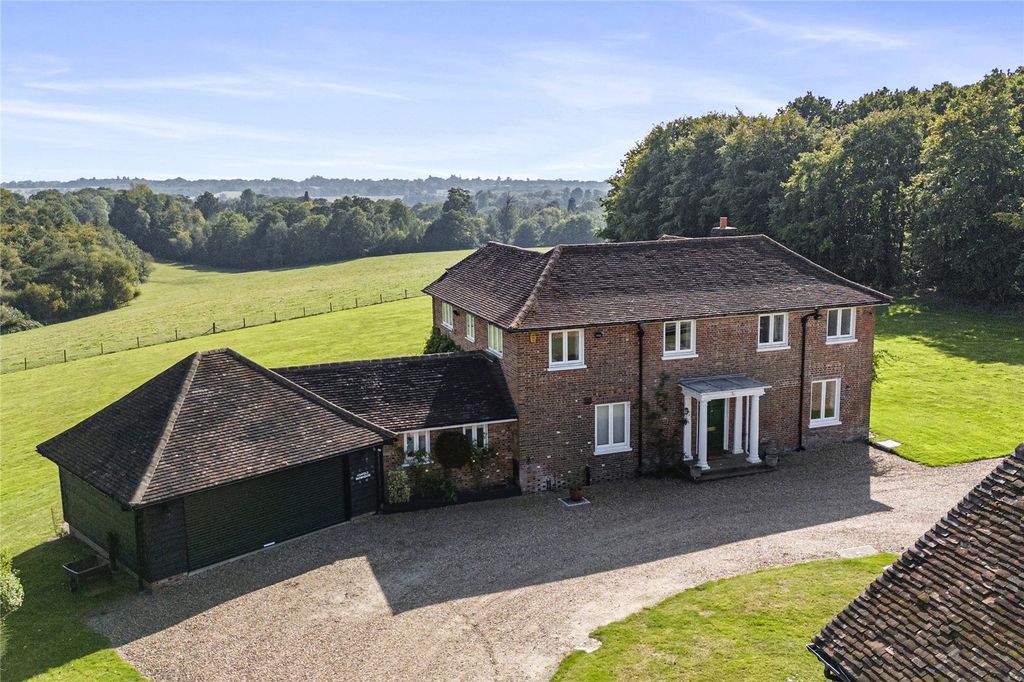 Property photo 2 of 26 Ashfold Farmhouse