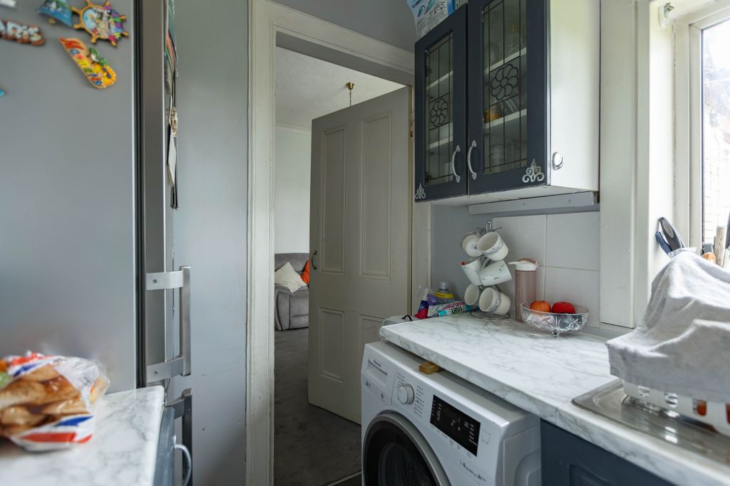 Additional image 9 of 2 bed flat for saleBonnyton Road, Kilmarnock KA1