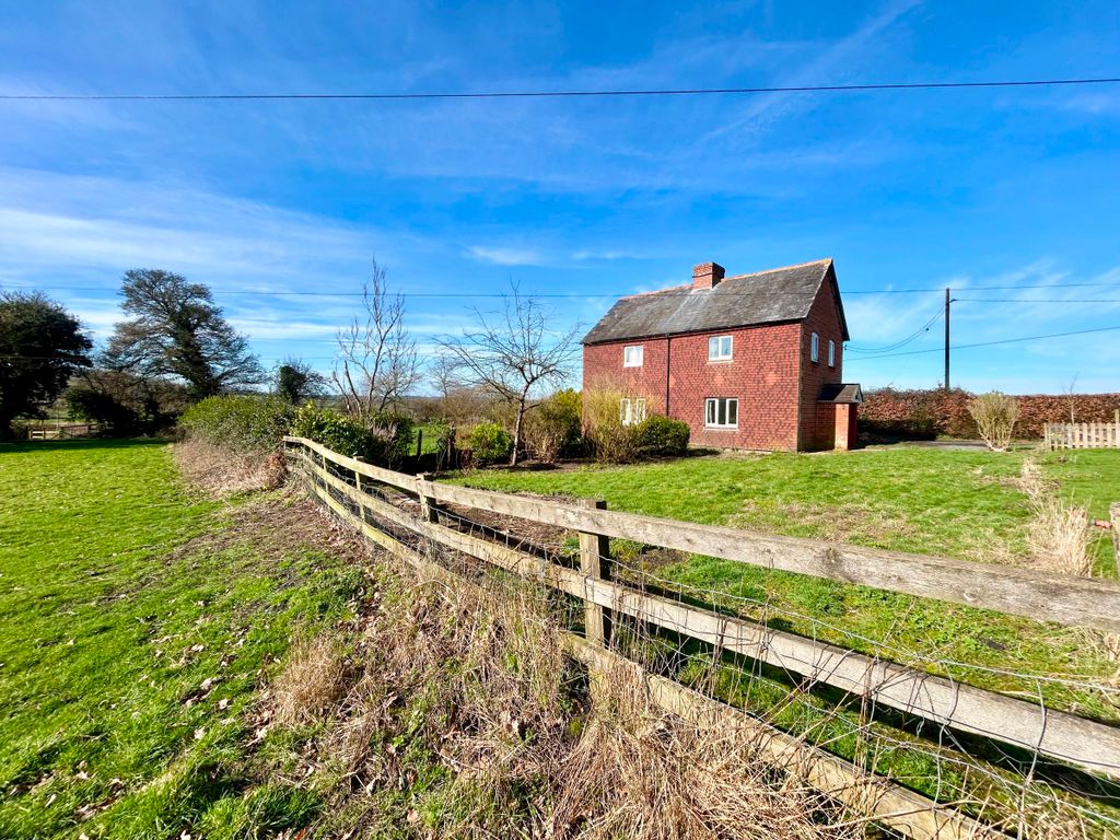 Property photo 1 of 21