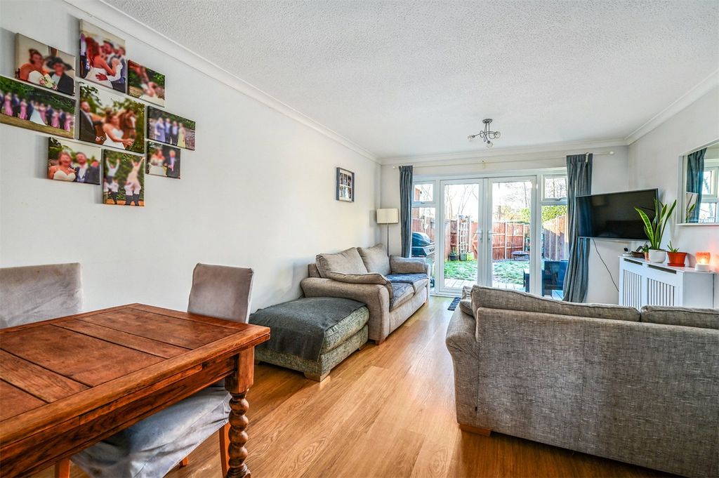 Property photo 2 of 9 Picture No. 07