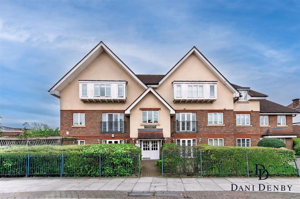 Property photo 1 of 13