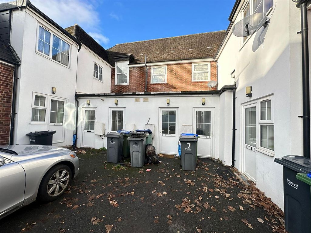 Property photo 3 of 8 Photo 19-11-2025, 11 10 13 Am (3).Jpg