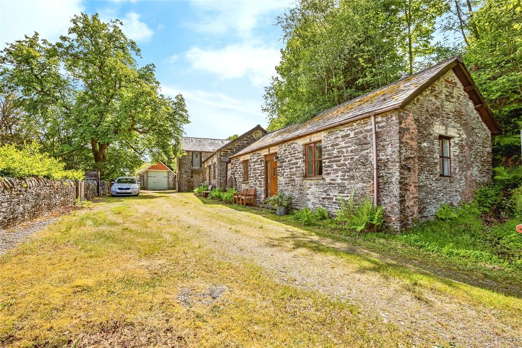 Property photo 2 of 46 Picture No. 30