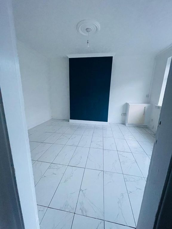 Property photo 2 of 14 Whatsapp Image 2023-11-28 At 10.10.19_8645B3A0.Jpg