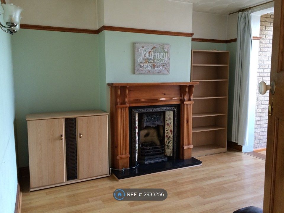 Property photo 2 of 9 Sitting Room