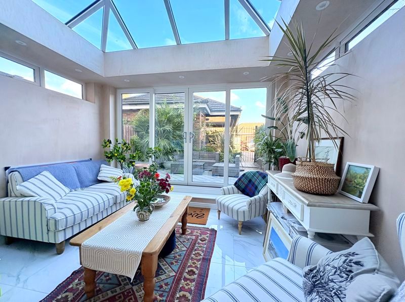 Property photo 2 of 15 Photo 15