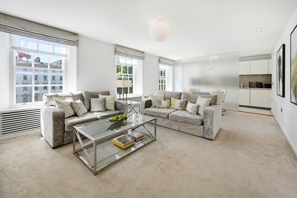 Property photo 1 of 13 Reception Room
