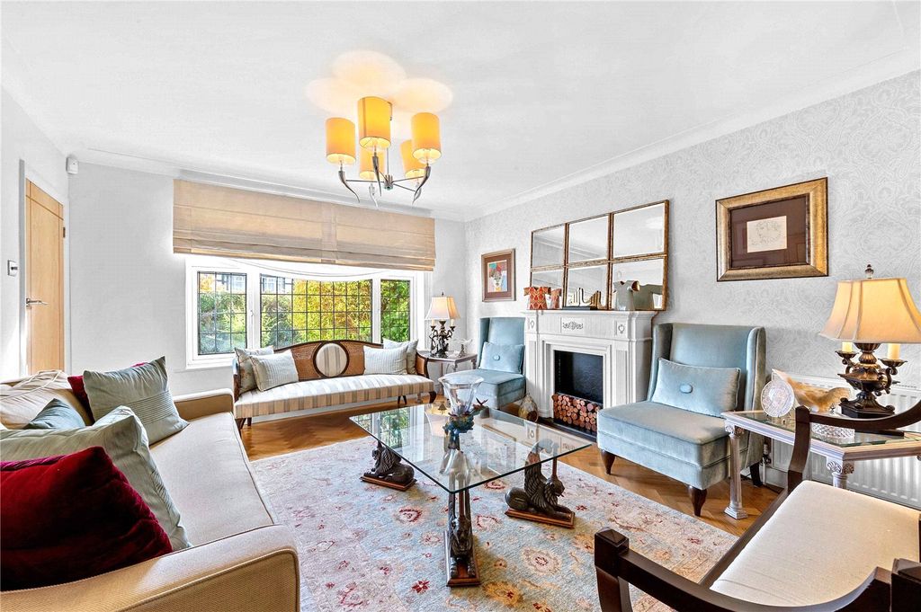 Property photo 3 of 14 Drawing Room